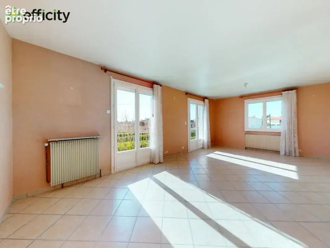 Maison 4 pièces 125 m² à vendre à Caluire-Et-Cuire (69300) - photo 3
