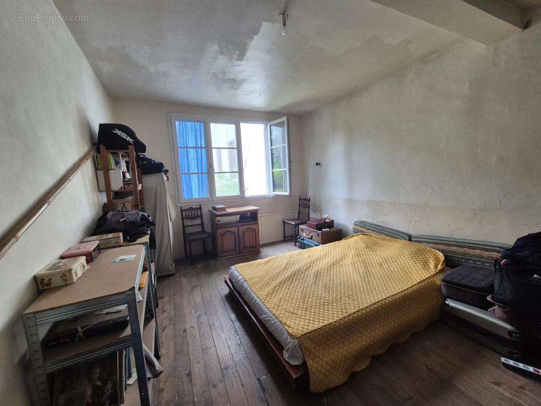 Appartement à VIC-FEZENSAC