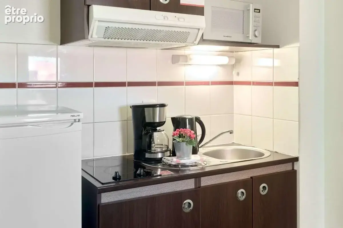 INVESTISSEMENT LOCATIF  Saint-Cyr-l'École  Résidence Affaires Zenitude Versailles Saint-Cyr-l'École  6.98 % de rentabilité - photo 3