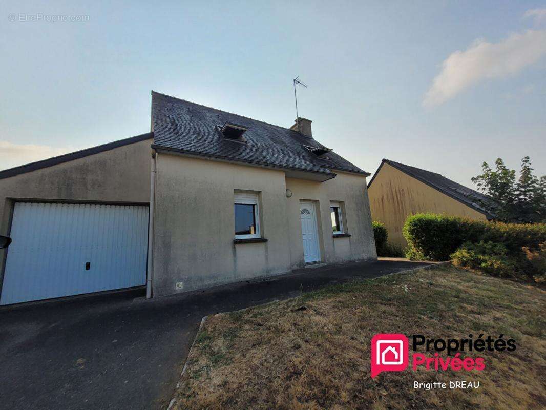 29000 QUIMPER KERVOUYEC - Maison avec garage 4 chambres 90 m2 environ - photo 3