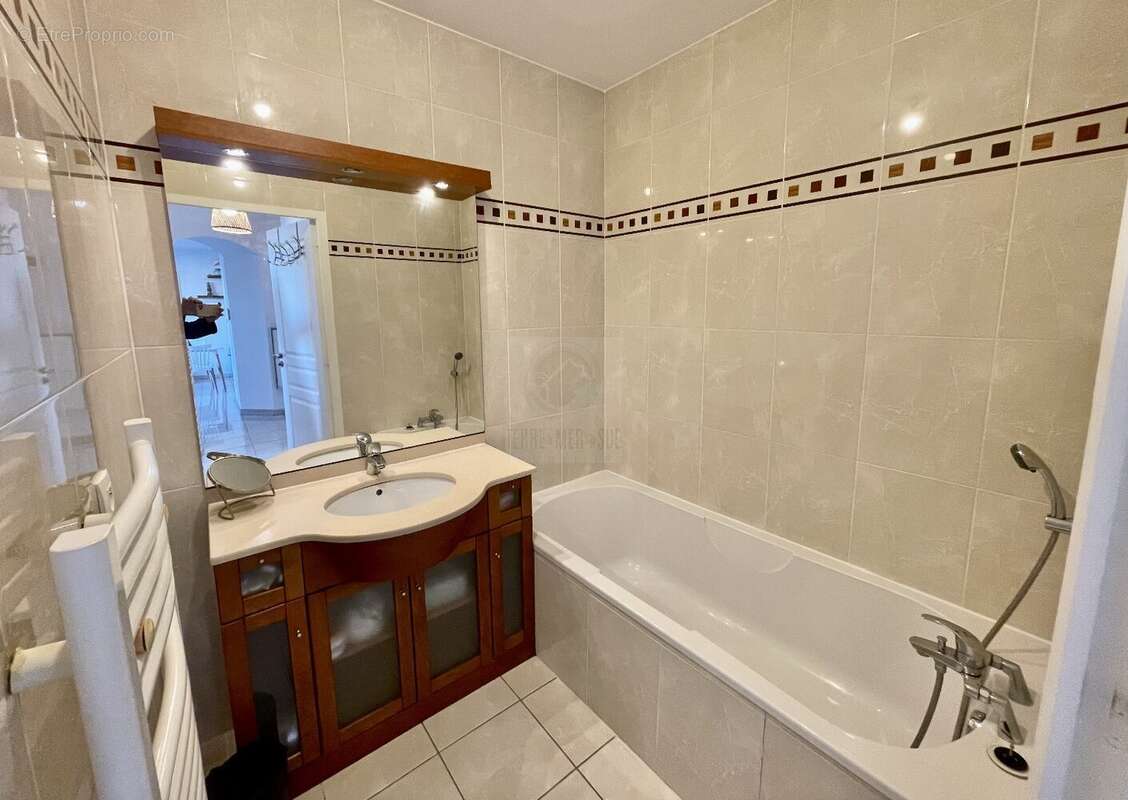 Appartement à BEZIERS