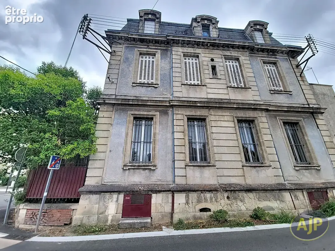 Talence/Maison 330m² /Jardin-Stationnement - photo 3