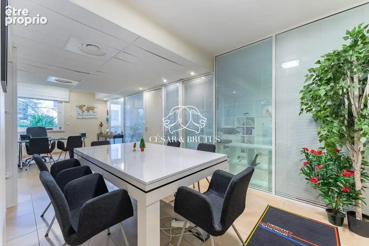 Commerce 210 m² à vendre à Lyon-6e (69006) - photo 4