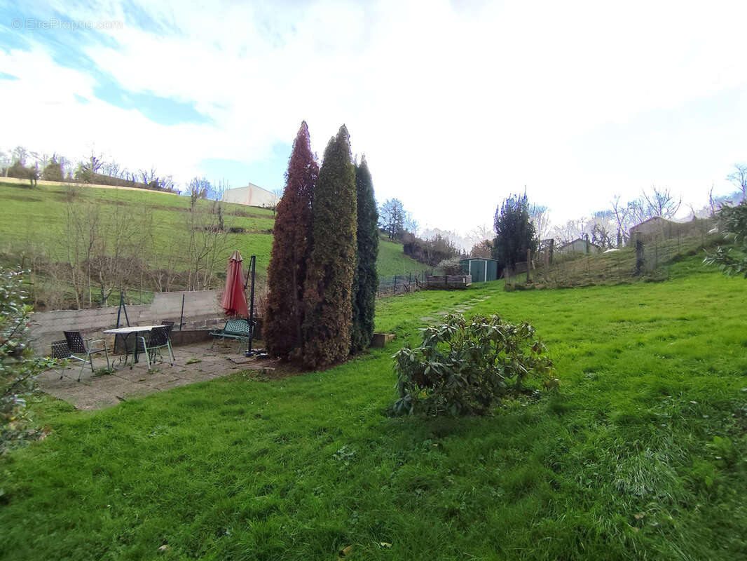 Appartement à CHATEAUNEUF