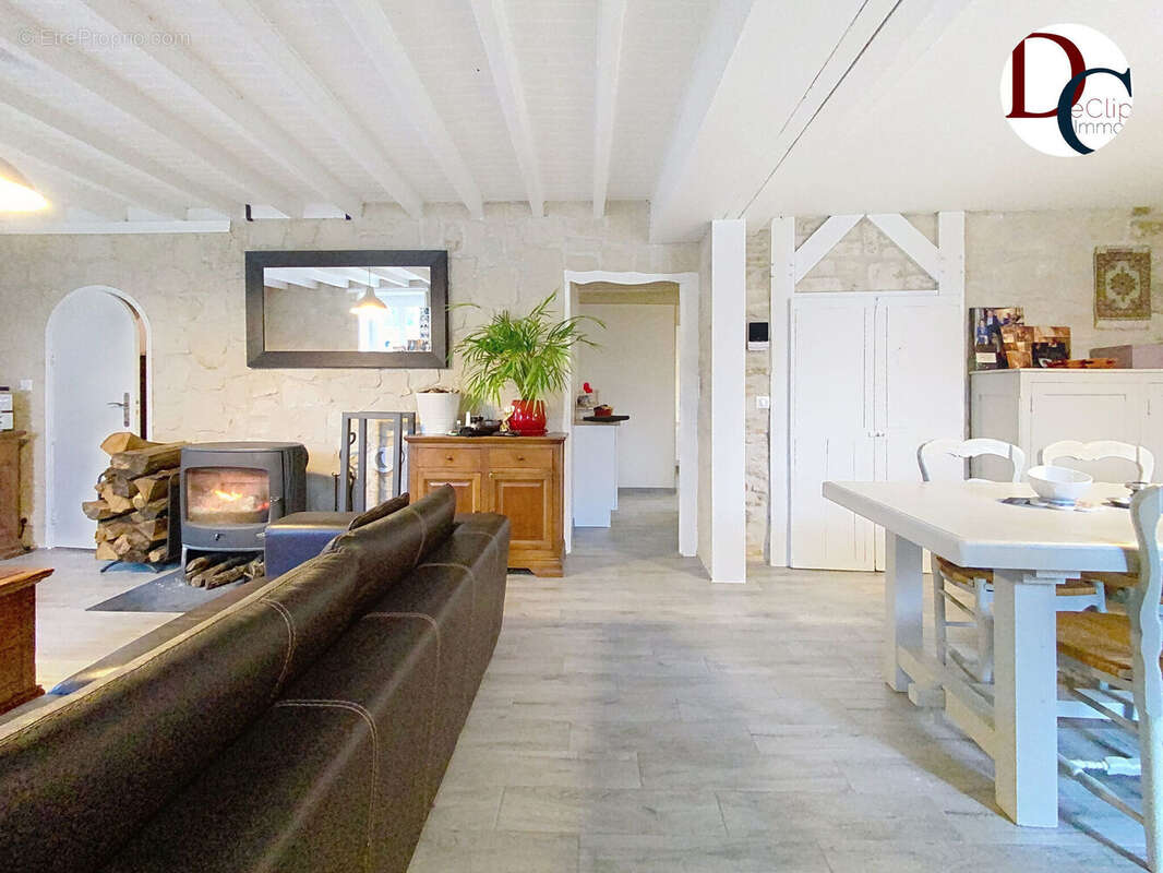 Photo 3 - Maison à SENLIS