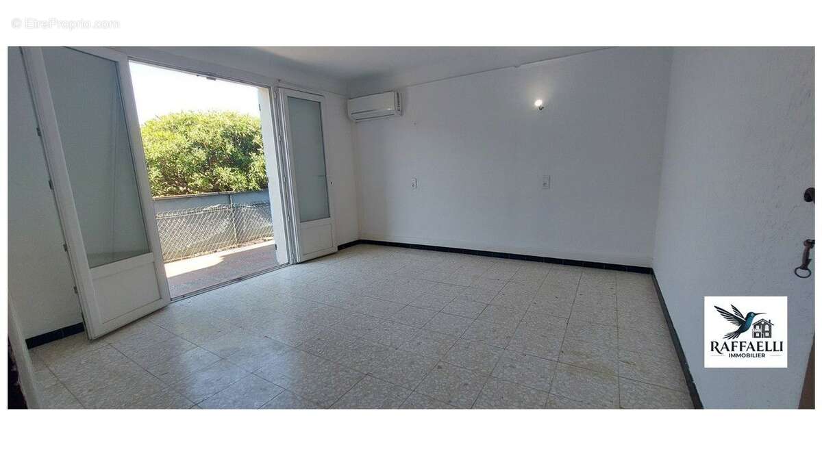 Maison à PUGET-SUR-ARGENS