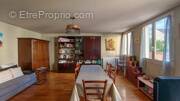 Appartement à LOGNES