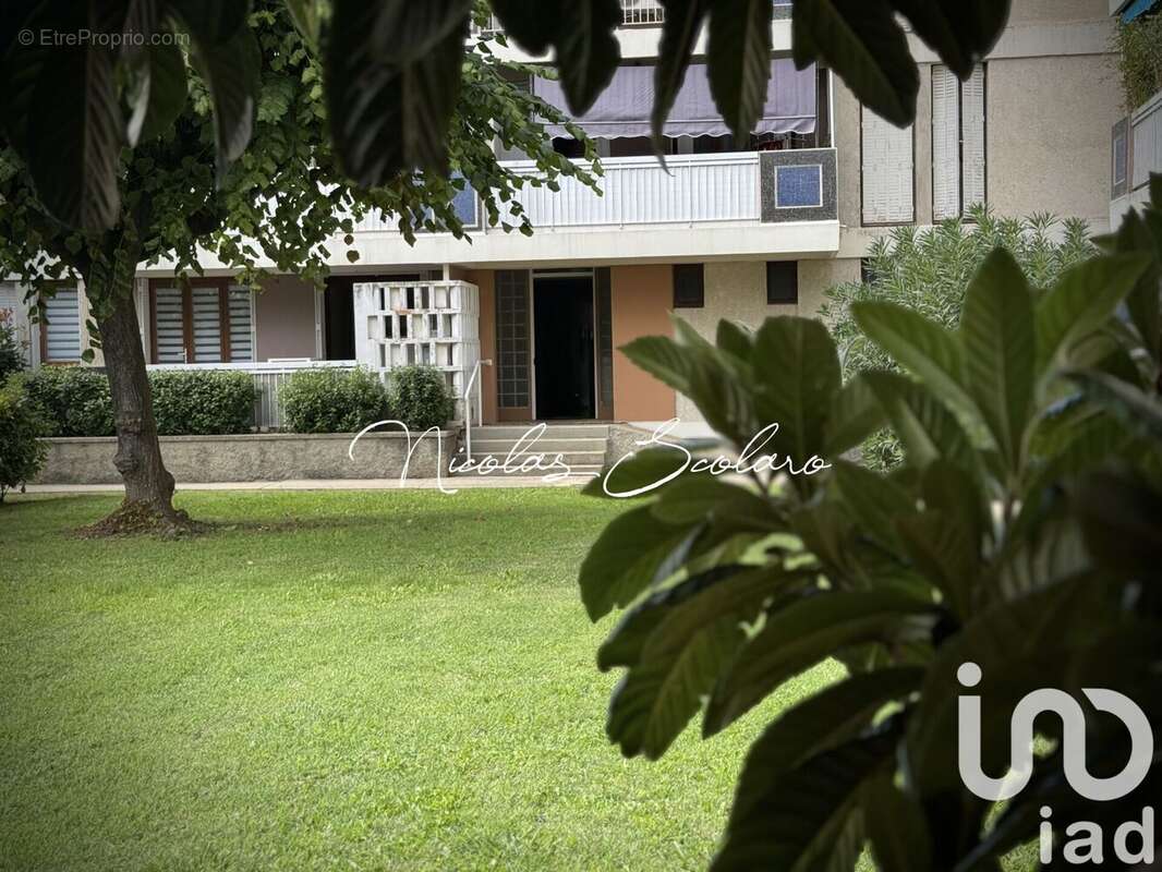 Photo 2 - Appartement à AVIGNON