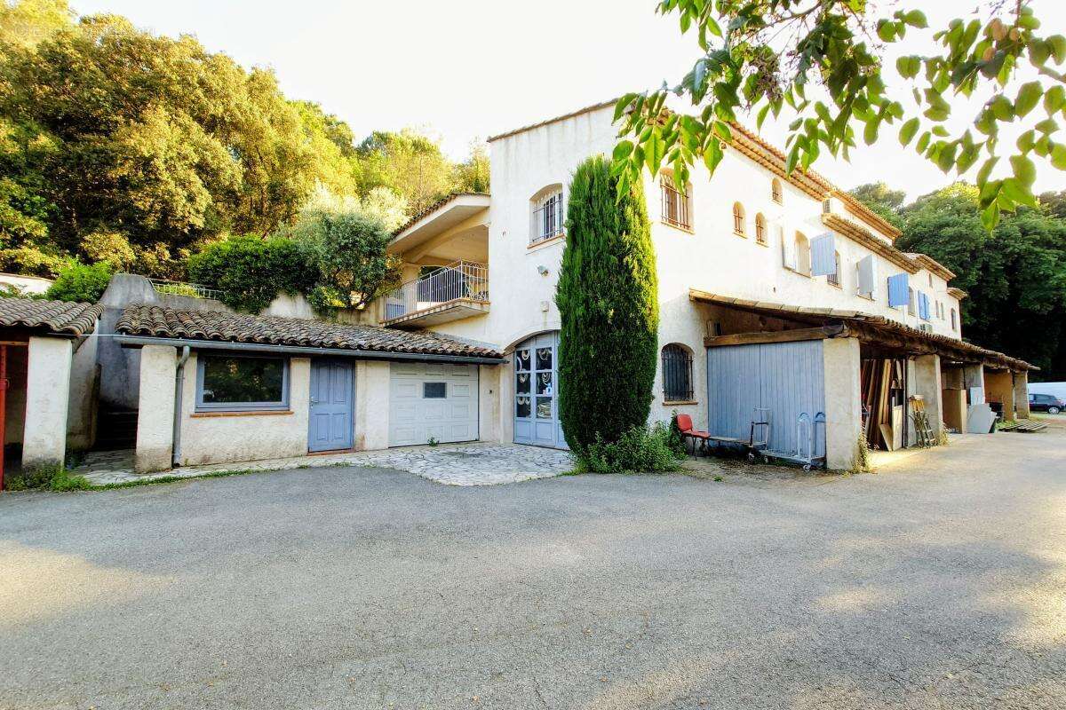 Maison à BIOT