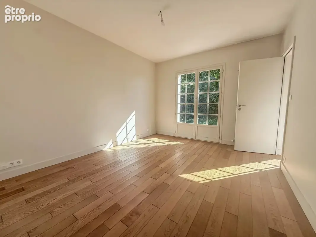 Maison familiale 5 chambres à vendre à Bois-Guillaume –  jardin et vue Exptionnelle - photo 7