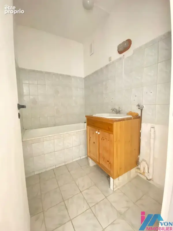 À vendre 125 000 € -  3 pièces 58,59 m2  - dernier étage -  balcon vue dégagée-  parking -   cave -   -  avon - photo 10