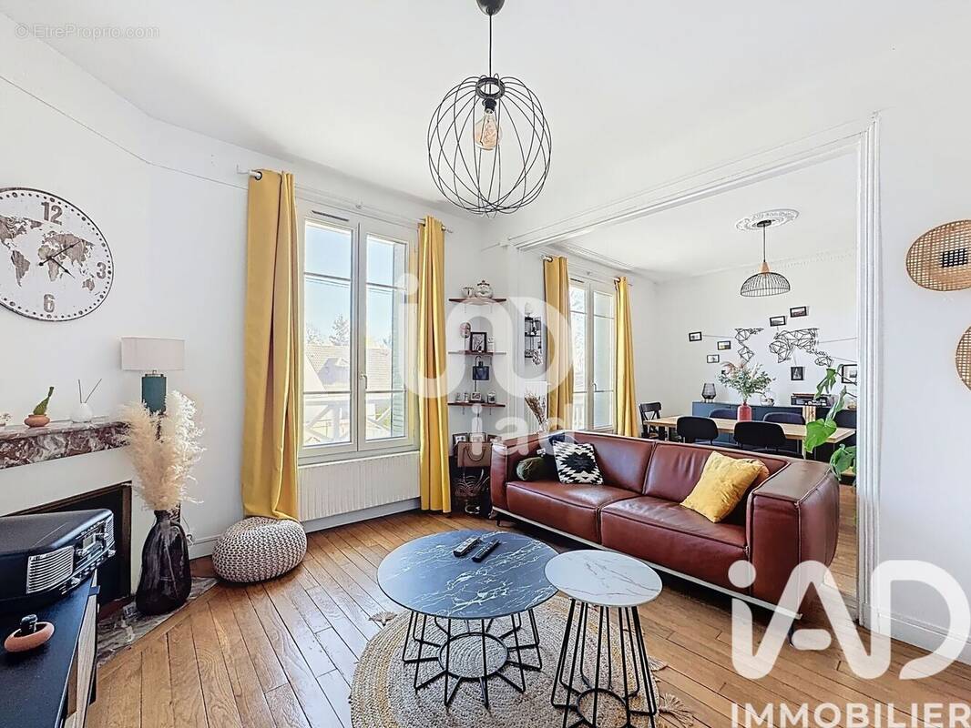 Photo 1 - Appartement à QUINCY-SOUS-SENART