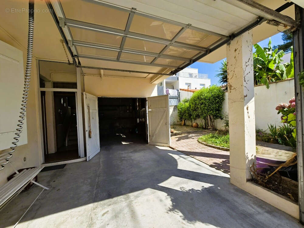 Maison à NIMES