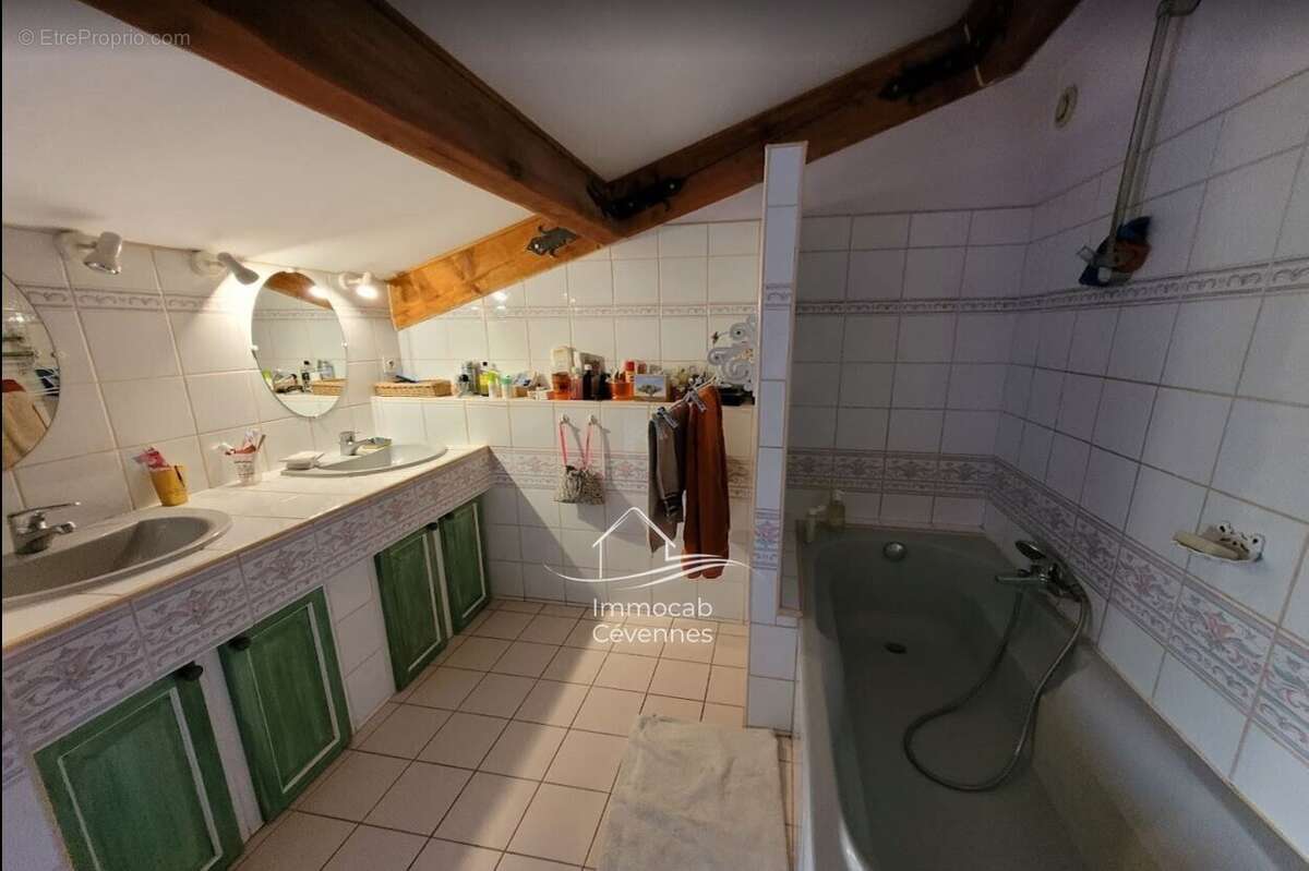 Maison à UZES