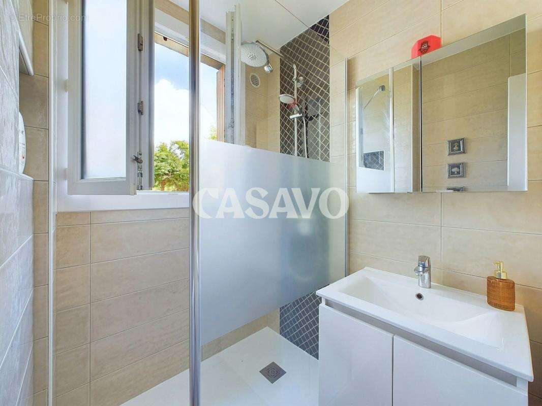 Vente Appartement 3 pièces de 50m² - 92210 Saint-Cloud - photo 7