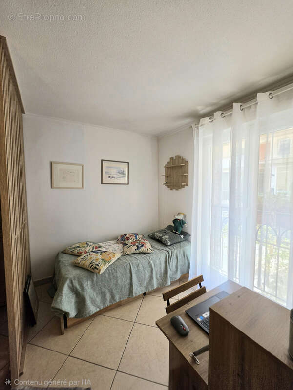Appartement à HYERES