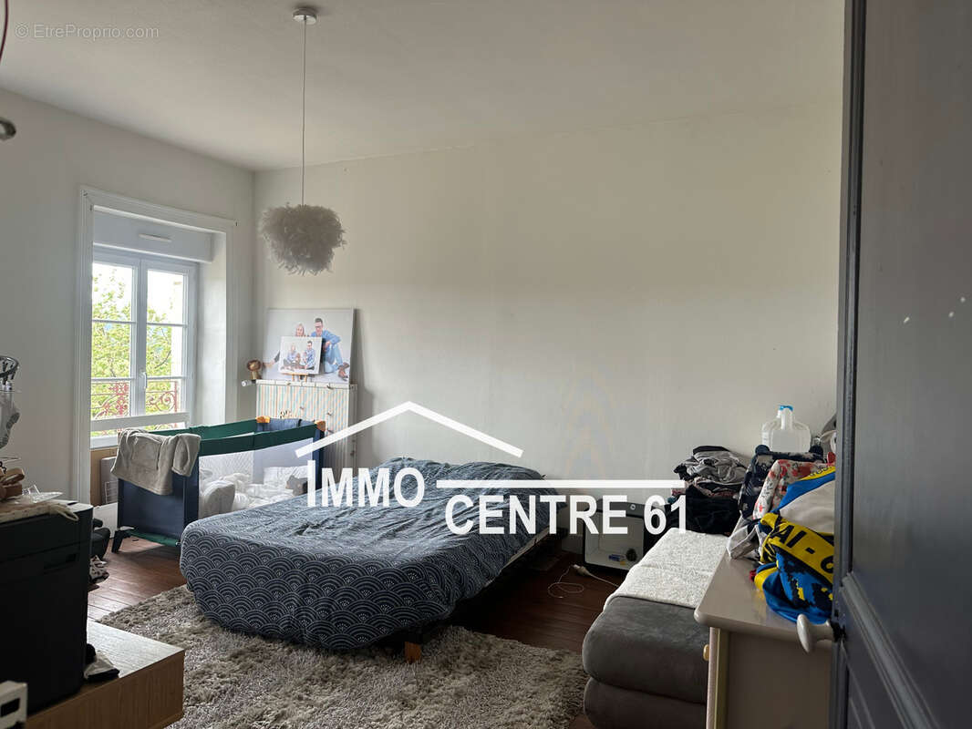 Maison de caractère sur 2000m2 de terrain - photo 7