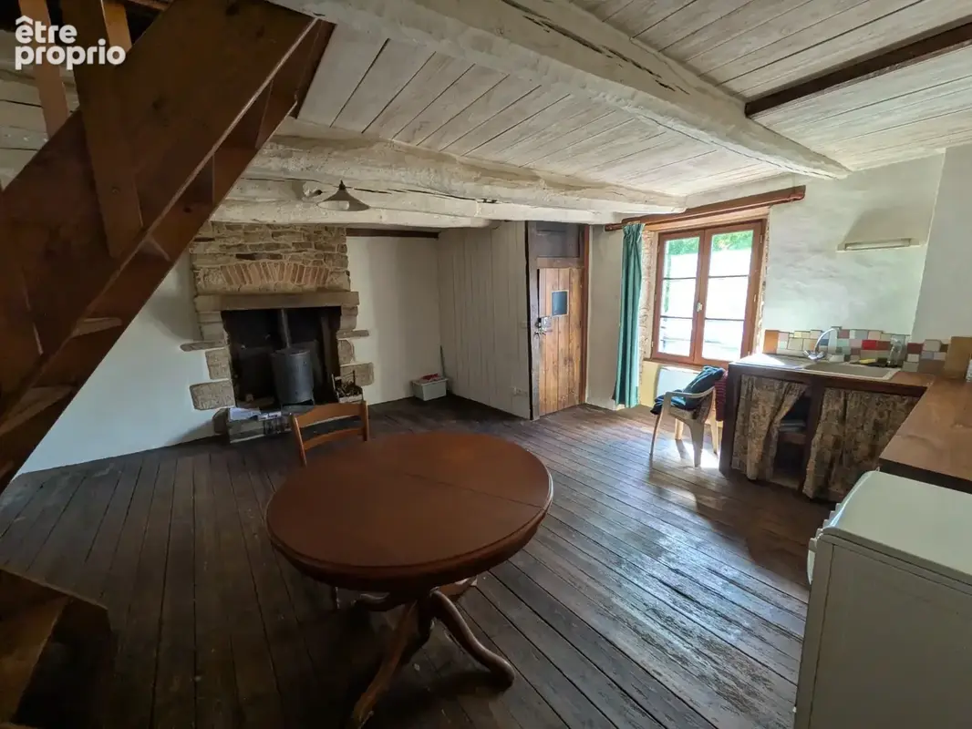 Guemene sur scorff maison atypique en bon etat general de 2 pieces avec cave une dépendance et un jardinet - photo 2
