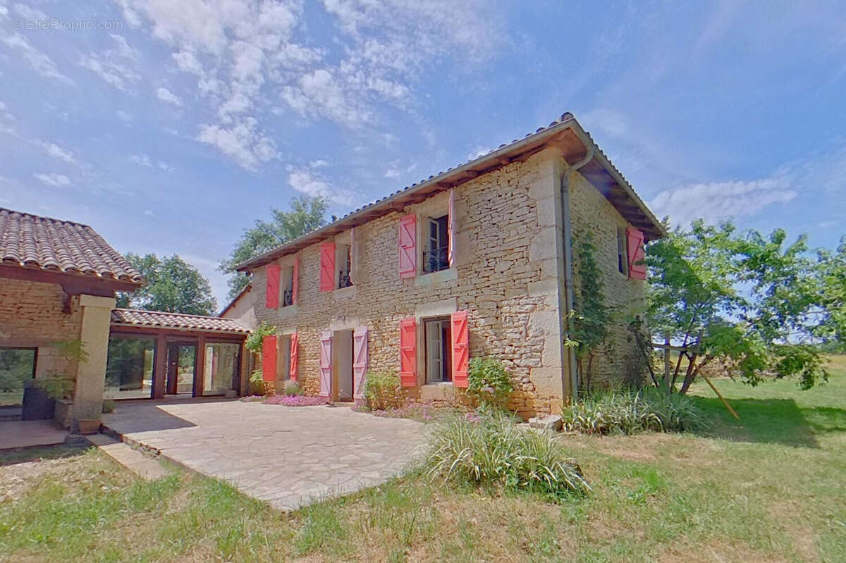 Maison à CAUSSADE
