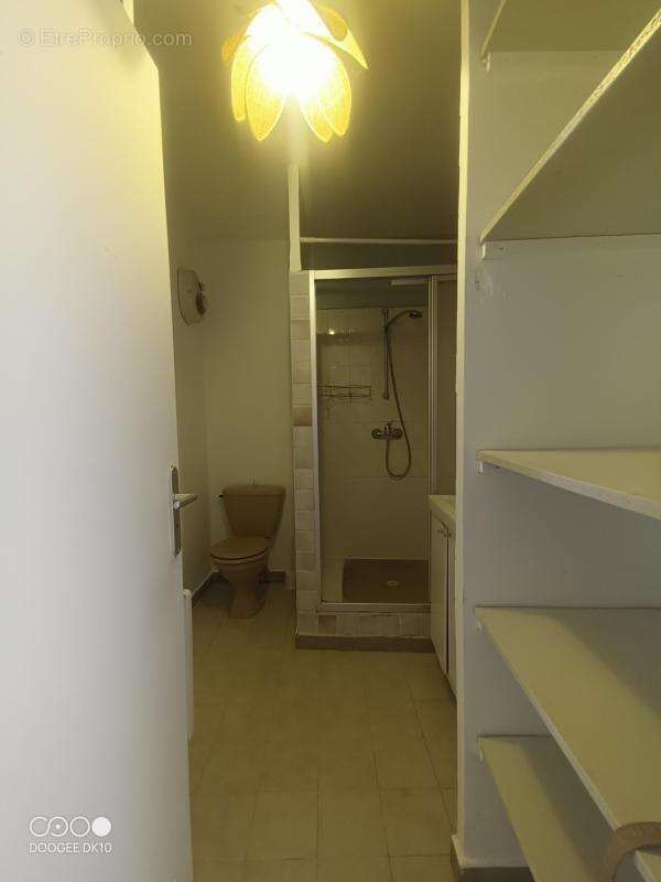 A vendre appartement  2 pièces traversant de 40m2, en dernier étage - PERTUIS (84) - photo 7