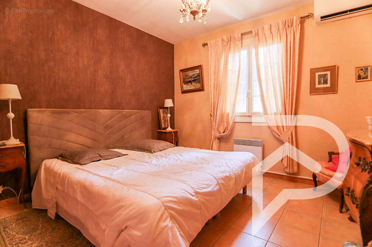 Maison à L&#039;ISLE-JOURDAIN