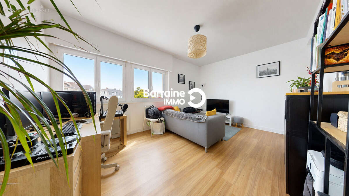A vendre brest centre harteloire immeuble 20appartements 478.53m2 habitable - photo 2