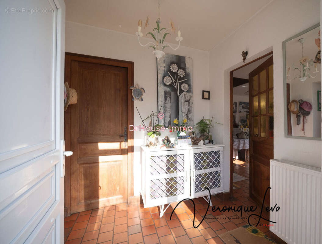 Maison à AGON-COUTAINVILLE