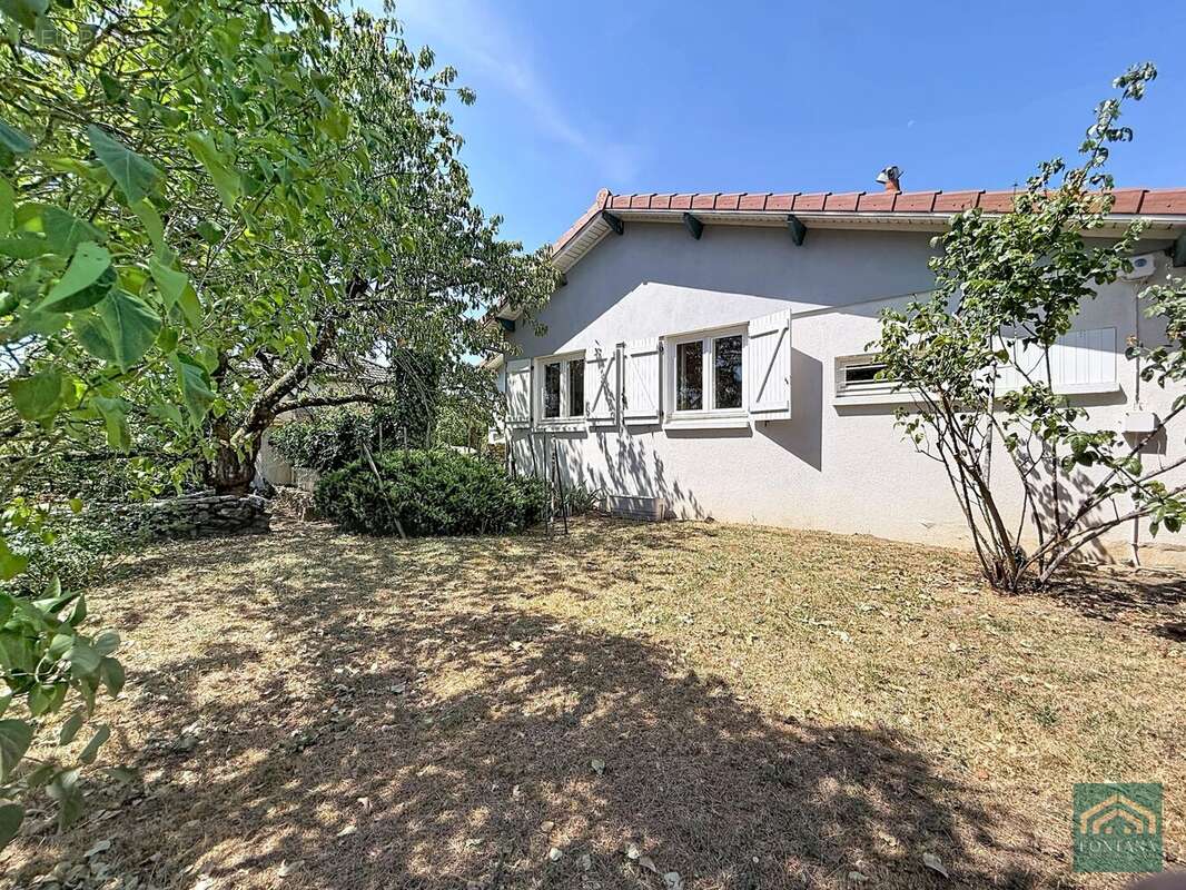 Maison 83 m² à Beauregard-Vendon  - photo 2