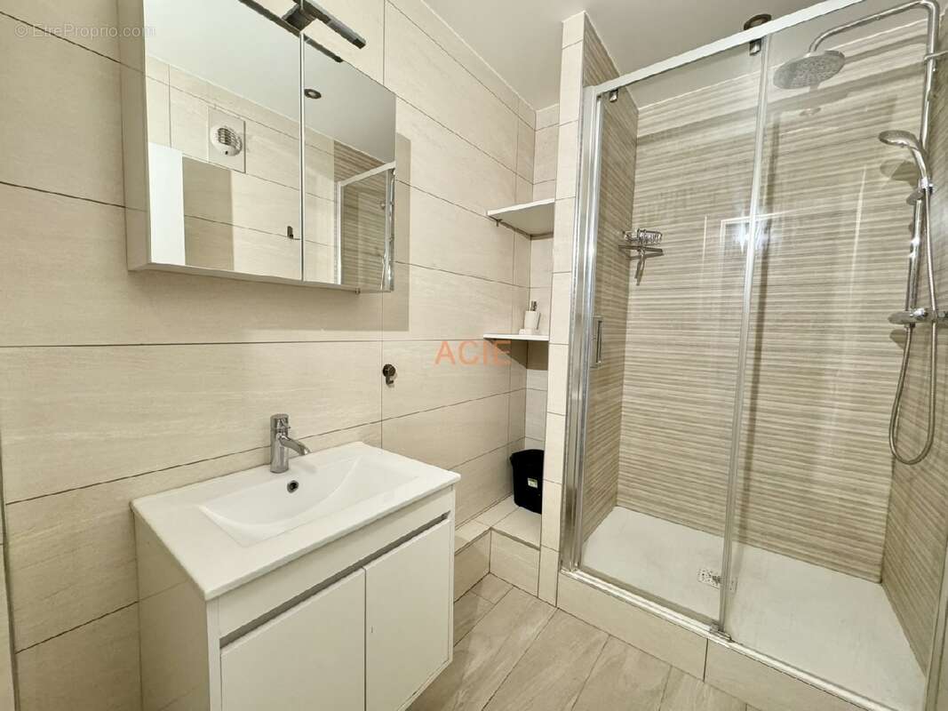 Appartement à LOUVRES