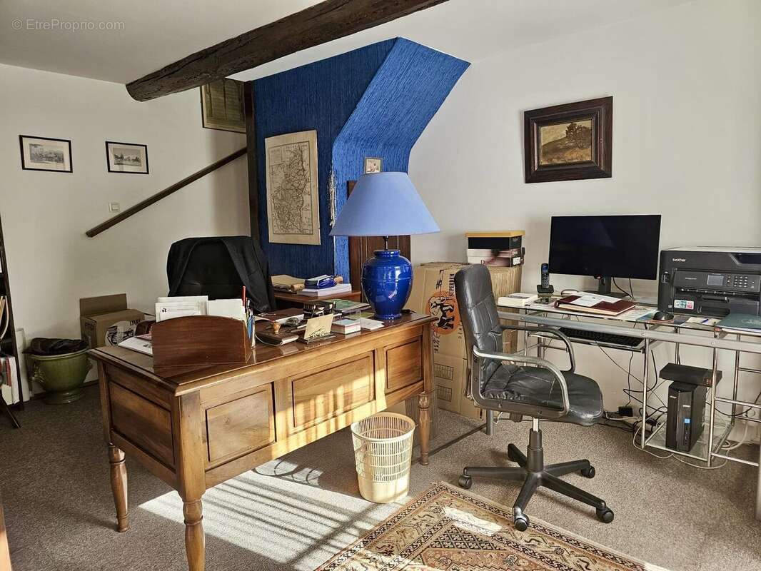 Maison 175 m² à La Roque-D'antheron  - photo 7