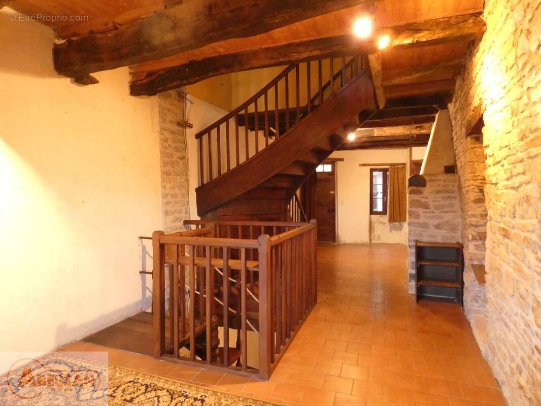 Maison à CORDES-SUR-CIEL