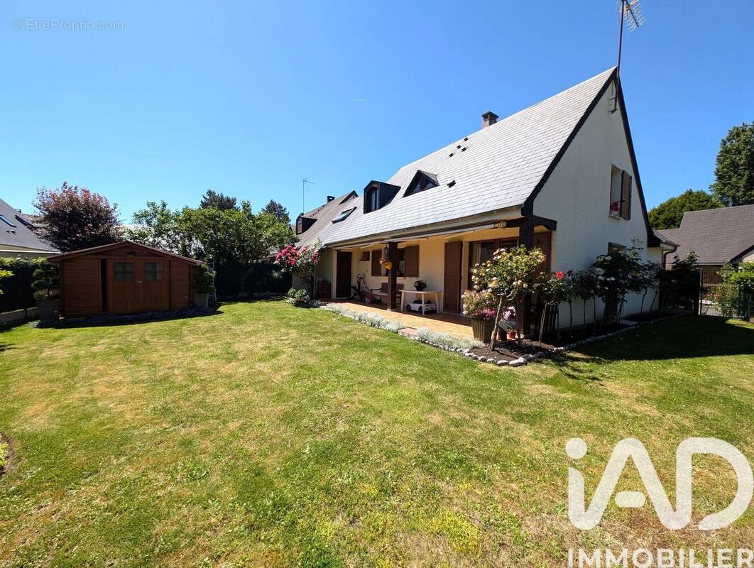 Photo 1 - Maison à COMPIEGNE