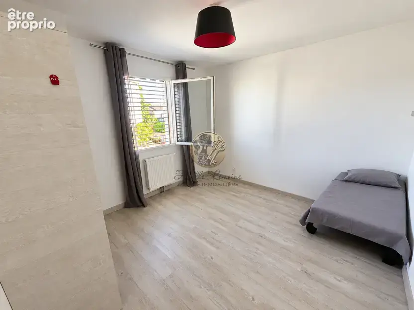 Appartement T2 de 42 m2 avec terrasse et garage dans Copro de 2015   Anse - photo 16