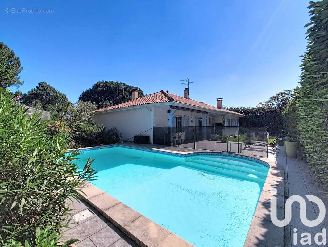 Photo 1 - Maison à PESSAC