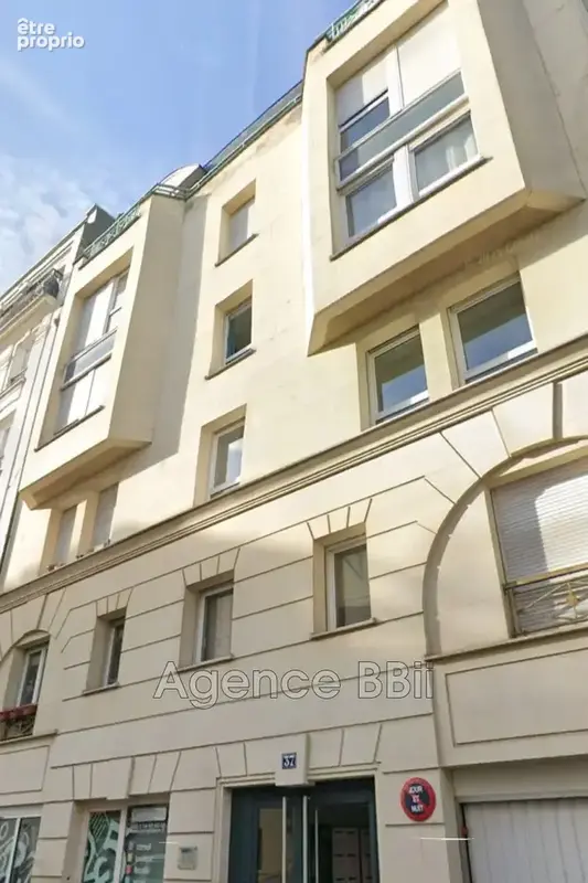 Appartement à PARIS-14E