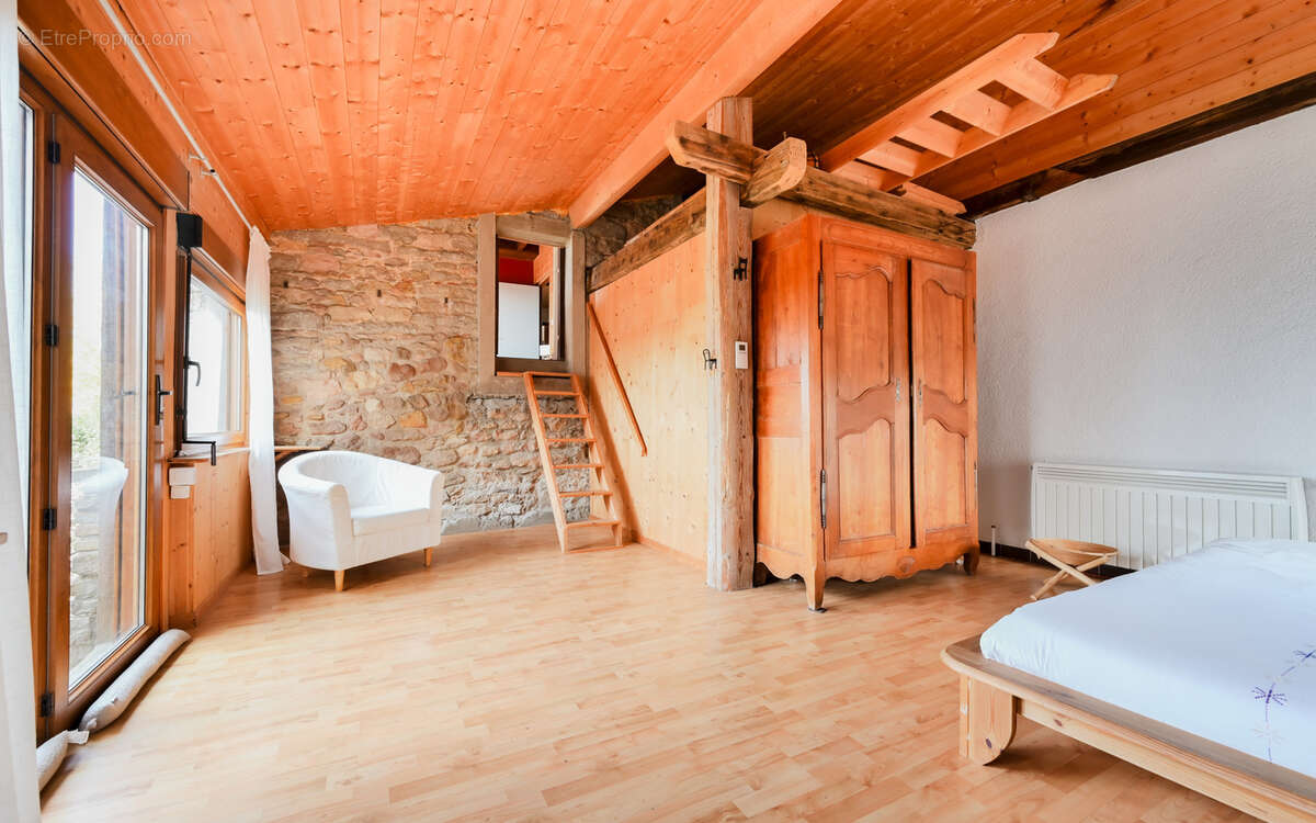 Maison à SAINT-DIDIER-AU-MONT-D'OR