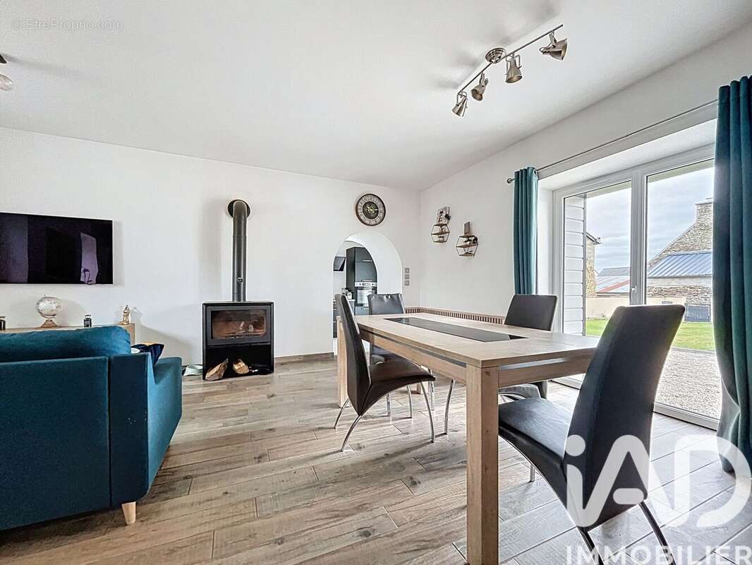 Photo 4 - Maison à SAINT-GUINOUX