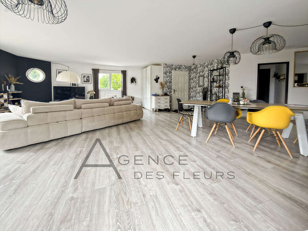 Maison à LA LONDE