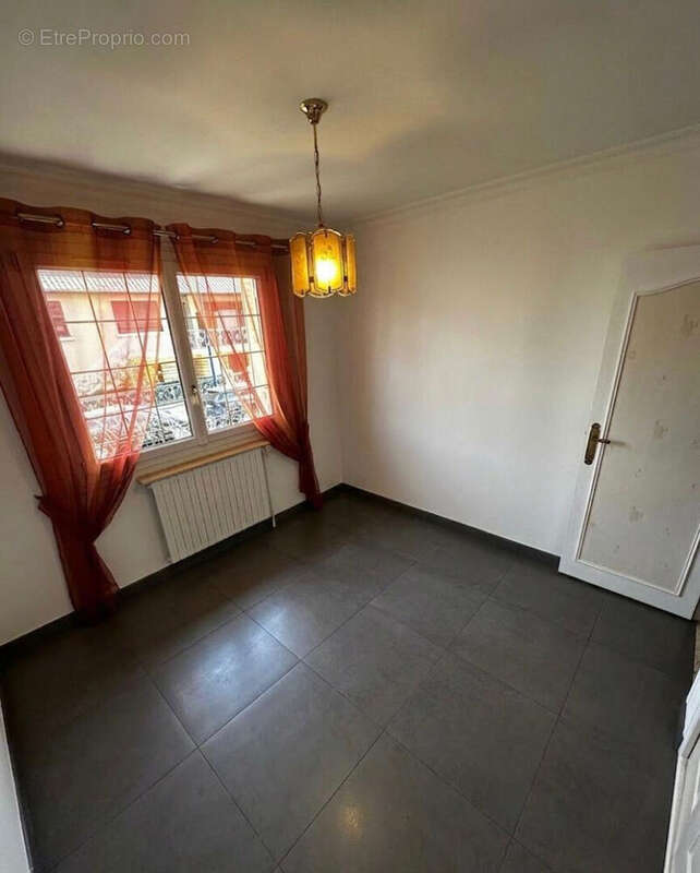 Maison à DRANCY