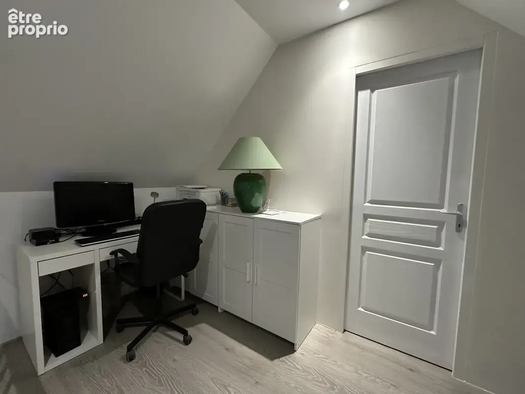 Maison entièrement rénovée - photo 26