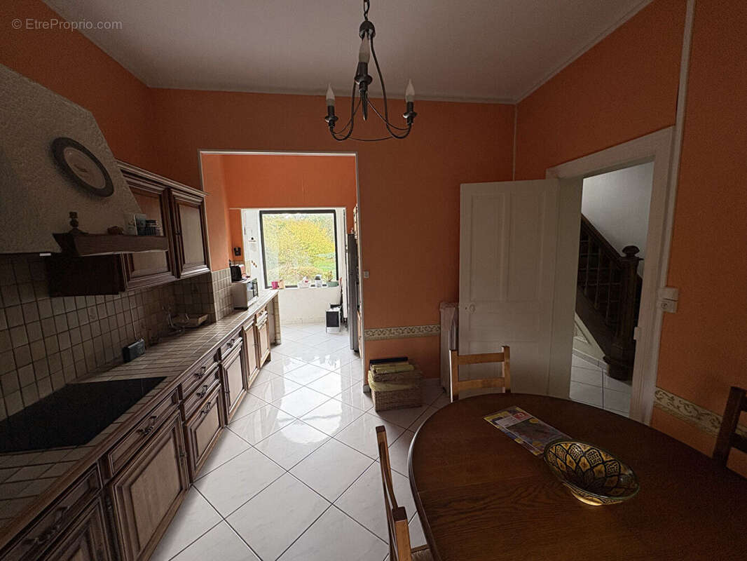 Maison à MOY-DE-L&#039;AISNE