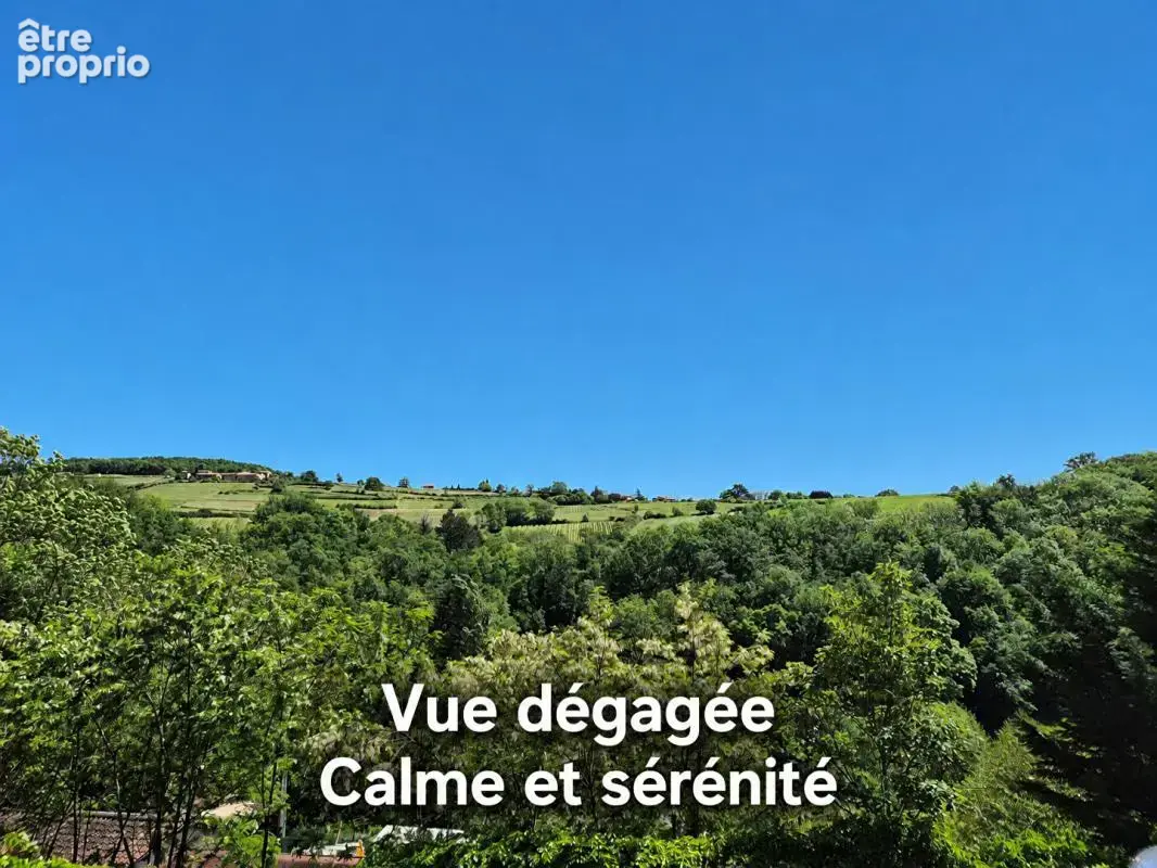 LE BOIS D'OINGT. Villa d'architecte 6 pièces 175 m2  sur terrain de 1214m2 - photo 5