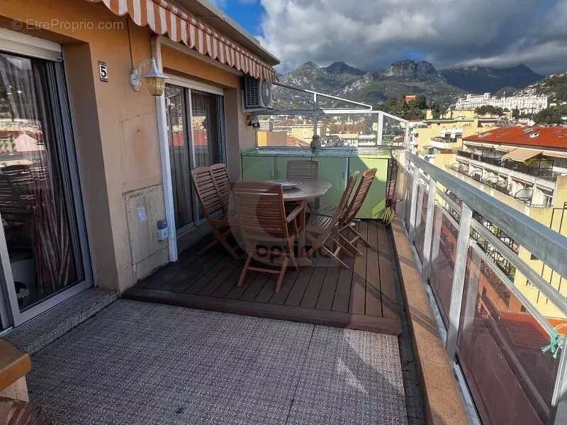 Appartement à MENTON