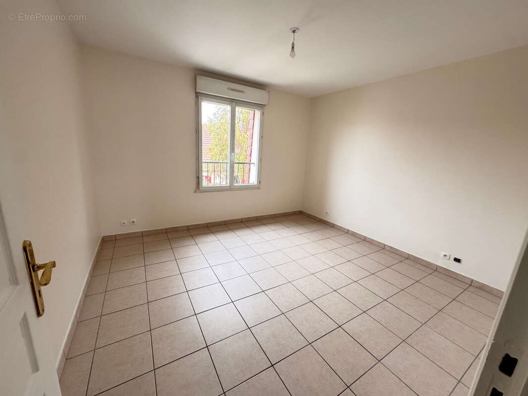 Maison à NEUILLY-PLAISANCE