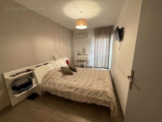 Appartement à VILLELONGUE-DELS-MONTS