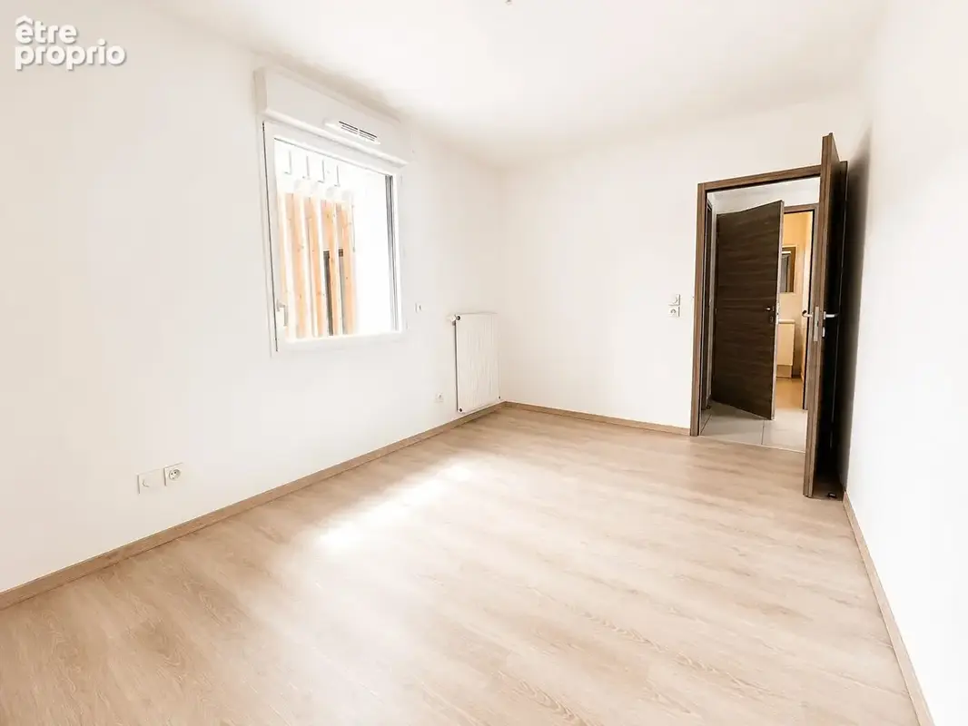 Appartement T4 de 85m2 - Copro 2017 - Terrasse - DPE C - GRENOBLE ? CHAMPIONNET - photo 14