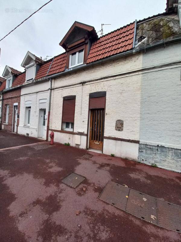 Maison à MONTIGNY-EN-GOHELLE