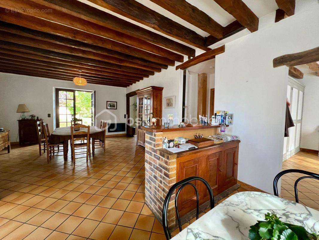 Maison à PUSSAY