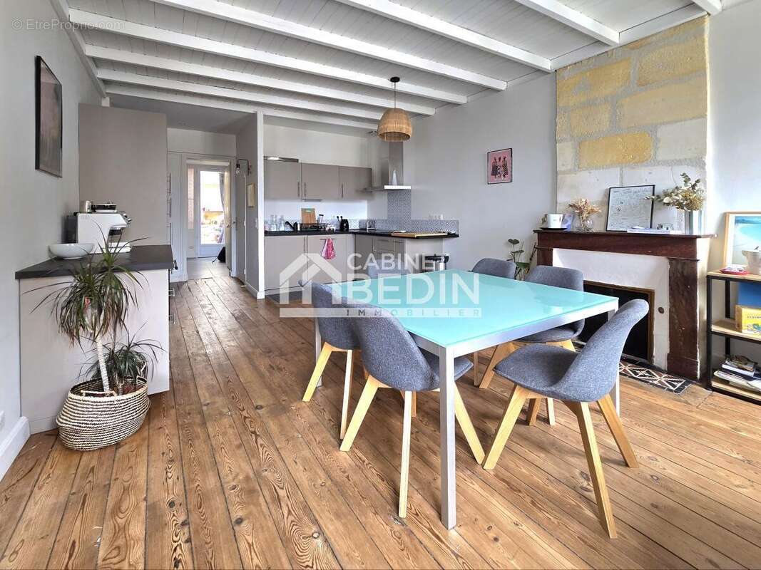 Appartement à BORDEAUX