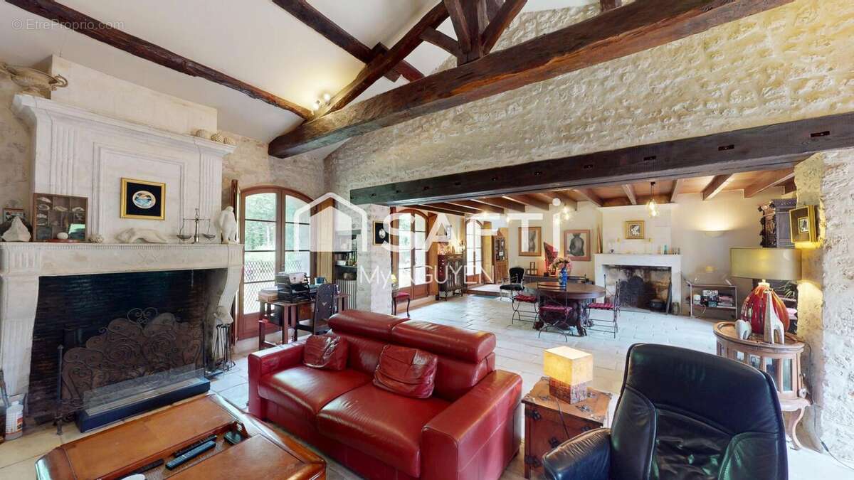 Photo 4 - Maison à BARBEZIEUX-SAINT-HILAIRE